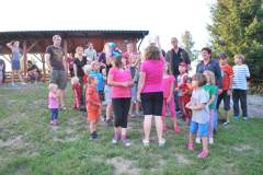 Stanování na hřišti 19. 8. 2016