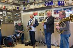 received_1033117870417574