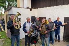 received_596036174373047